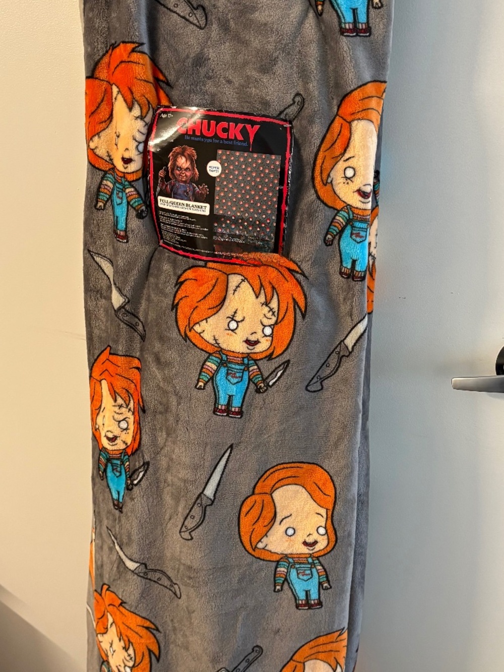 BNWT CHUCKY HALLOWEEN FULL/ QUEEN BLANKET